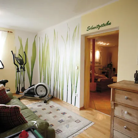 Han/Misafirhane Landgasthof Ploschenberg *