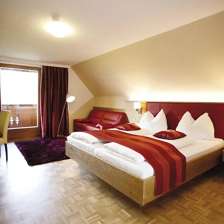 Han/Misafirhane Landgasthof Ploschenberg *