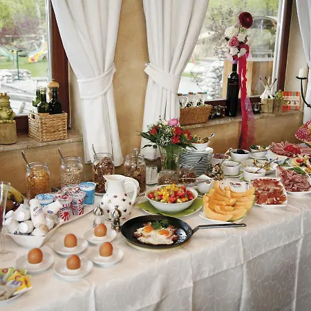 Landgasthof Ploschenberg Han/Misafirhane Kottmannsdorf