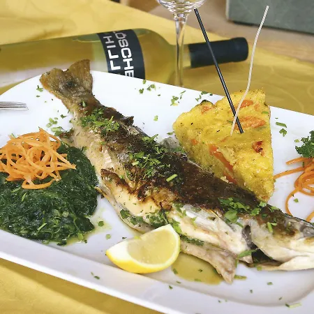 Landgasthof Ploschenberg *