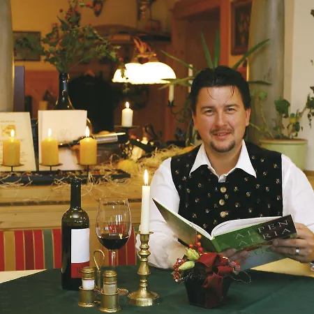 Landgasthof Ploschenberg Han/Misafirhane Kottmannsdorf